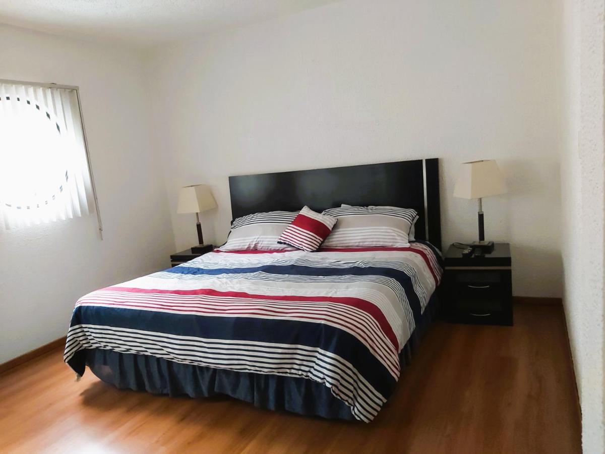 Steinhaus Suites Hamburgo Kota Meksiko Bagian luar foto