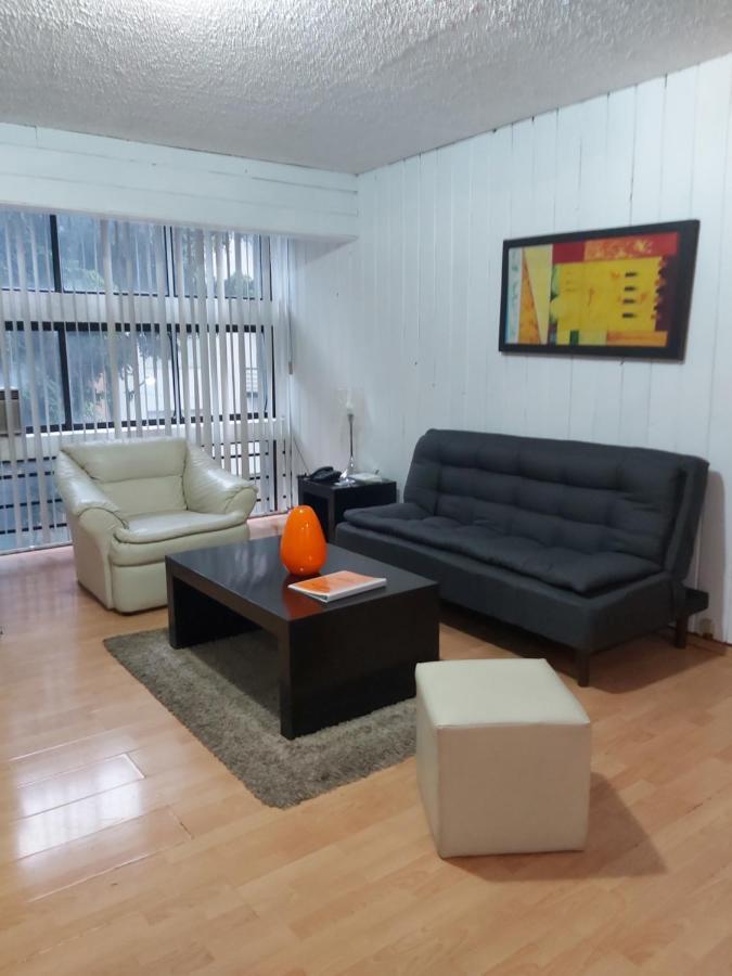 Steinhaus Suites Hamburgo Kota Meksiko Bagian luar foto