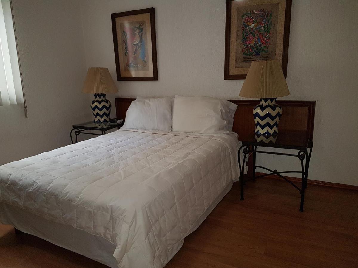 Steinhaus Suites Hamburgo Kota Meksiko Bagian luar foto